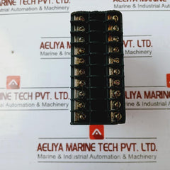 YOKOGAWA UT321 Digital Indicating Controller UT321-00 100-240VAC 50/60Hz 10VDC