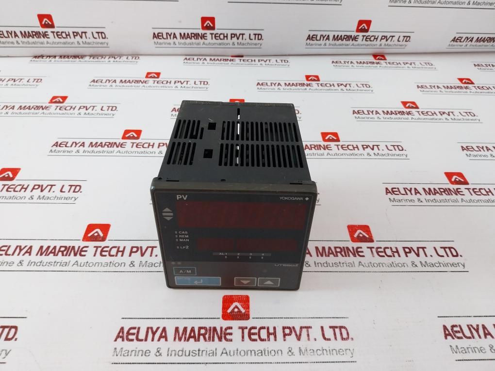 Yokogawa Ut550 Digital Temperature Controller 100-240vac 50/60hz 20va Max