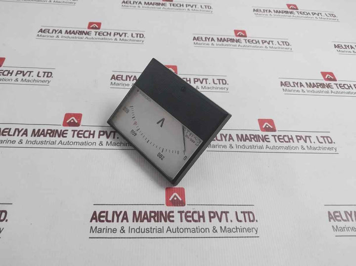 Yokogawa V12-n-l-bl Analog Panel Voltmeter 0-600V