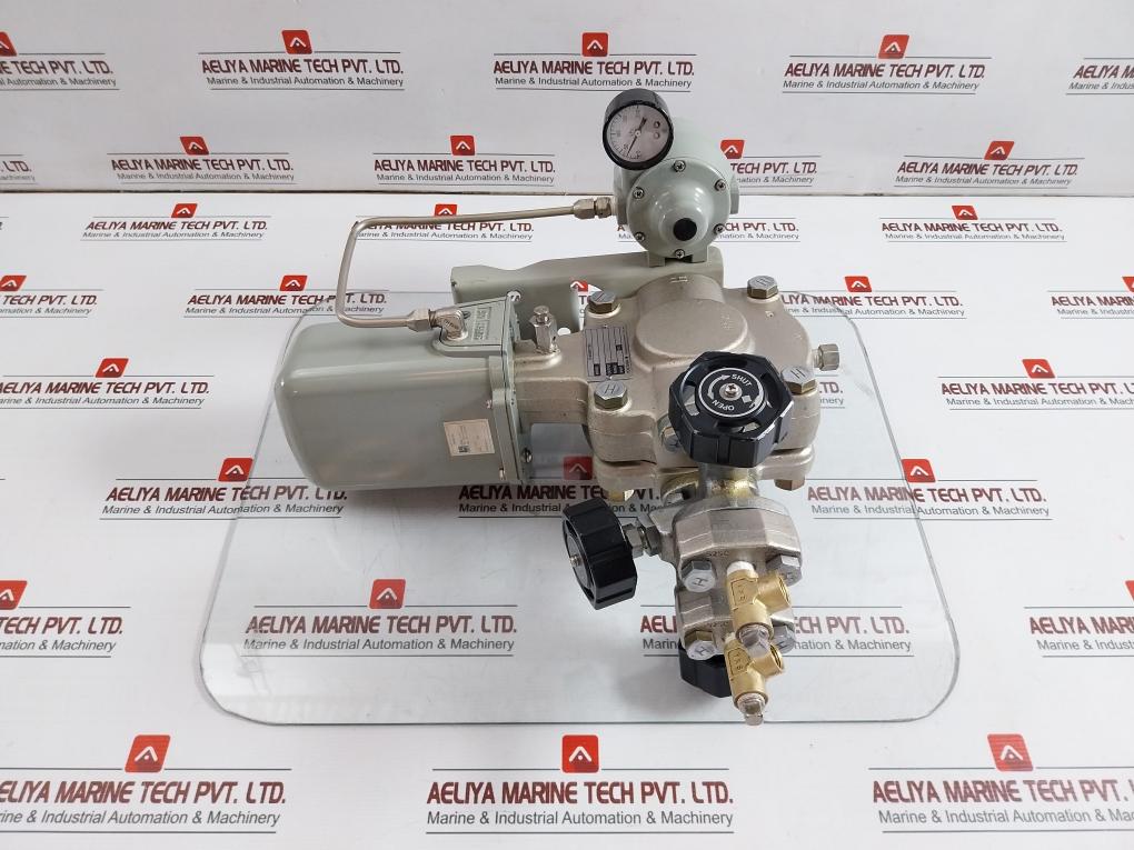Yokogawa Y/15A1-lk1/L/Gas-fp/Ld/Cal-p Pneumatic Pressure Transmitter 20-100 Kpa