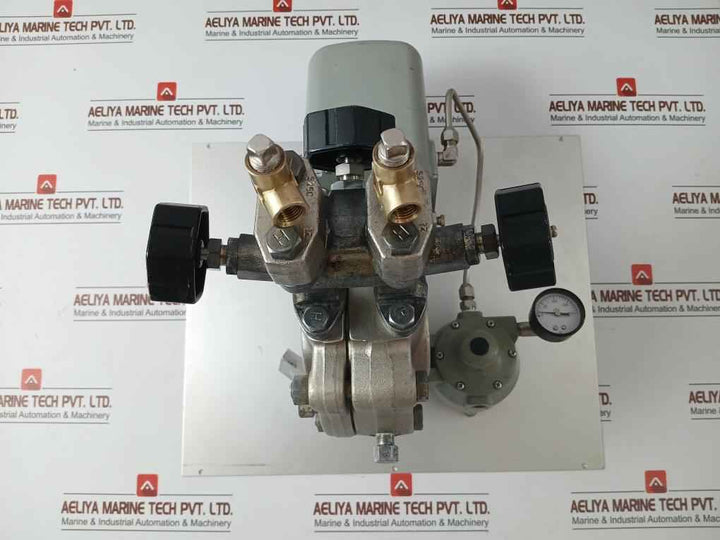 Yokogawa Y/15A1-lk1/L/Gas-fp/Ld/Cal-p Pneumatic Pressure Transmitter 3.5 Mpa
