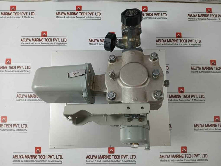 Yokogawa Y/15A1-lk1/L/Gas-fp/Ld/Cal-p Pneumatic Pressure Transmitter 3.5 Mpa