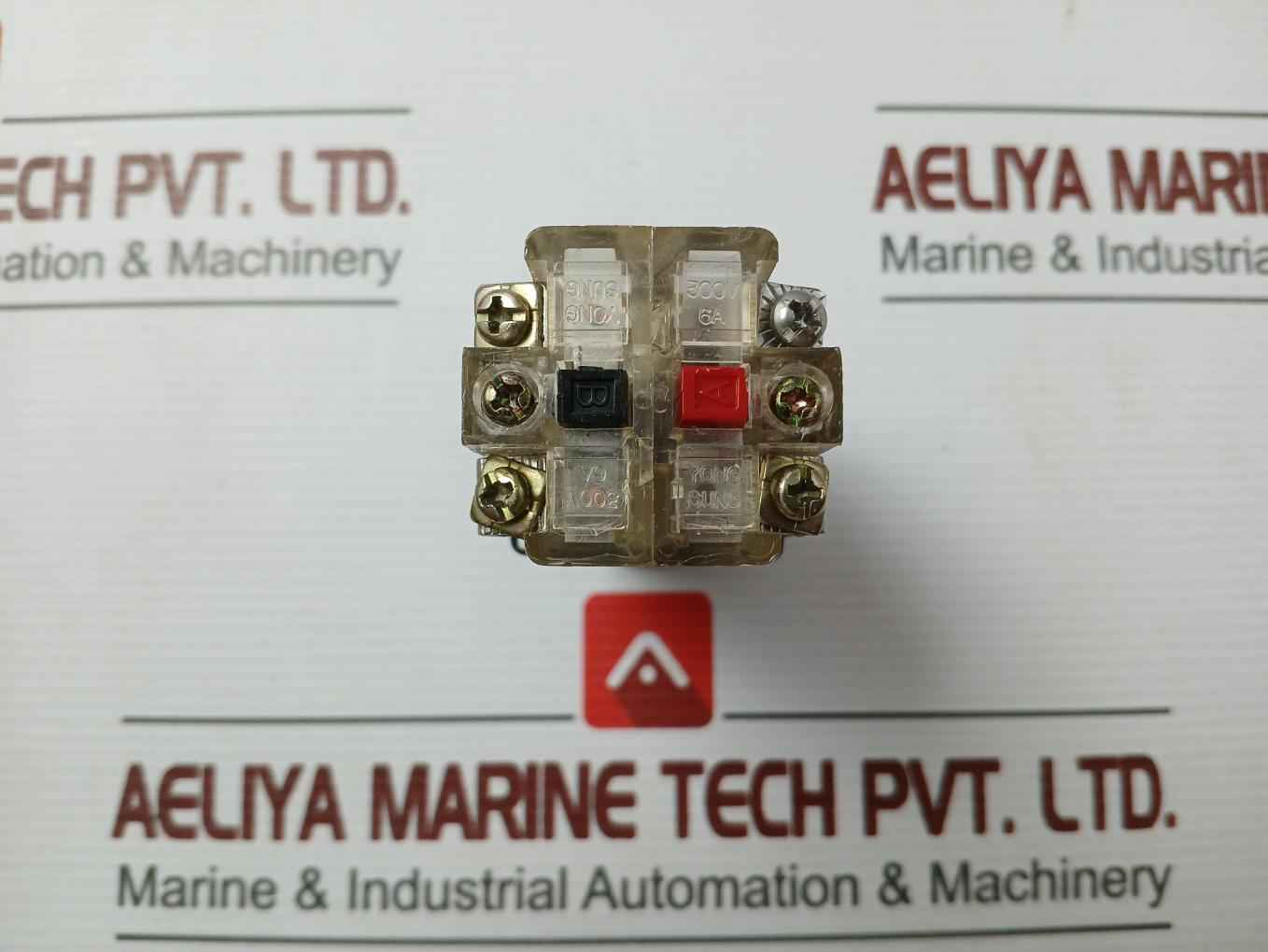 Yongsung-push Button Switch 300V 6A, 3-3-1778