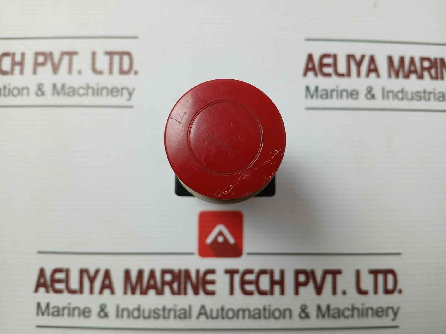Yongsung-push Button Switch 300V 6A, 3-3-1778