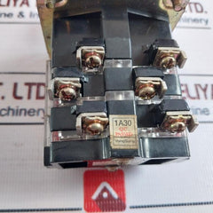 Yongsung 8406 Cam Switch 250vac 10a