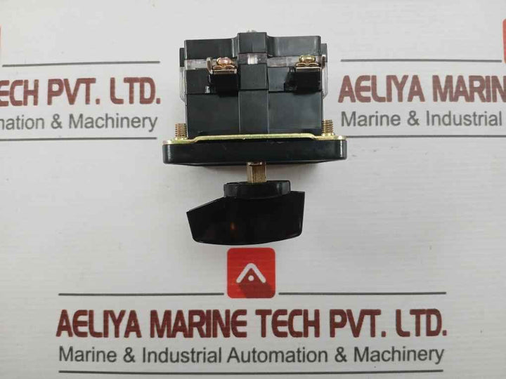 Yongsung Ac220V, 10A C-60 Rotary Cam Switch