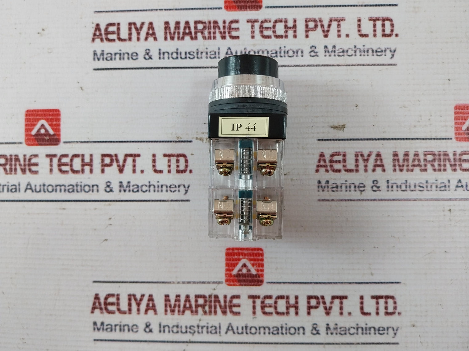 Yongsung Ysp13-22Sr Push Button Switch Ybu30Tcr22 Ac 250V 6A