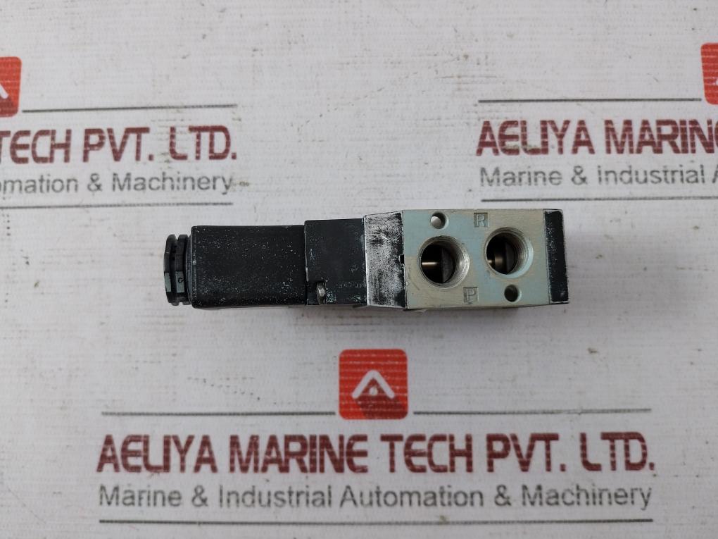 Yonwoo Sv 210 Solenoid Valve 1.5-8Kg/Cm2 Ac220V. 50/60Hz