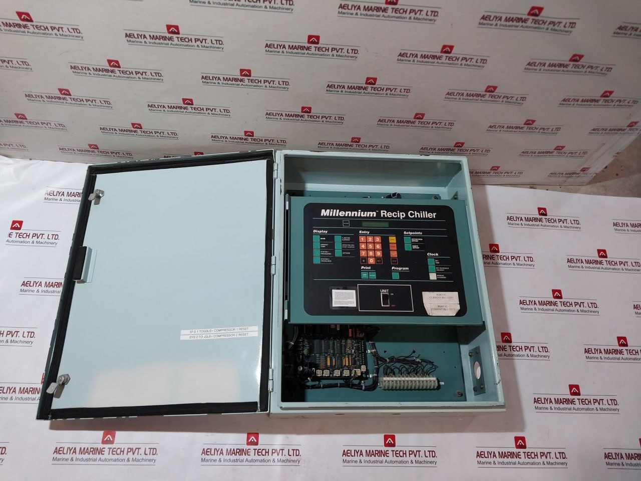 York Millennium Recip Chiller Control Panel