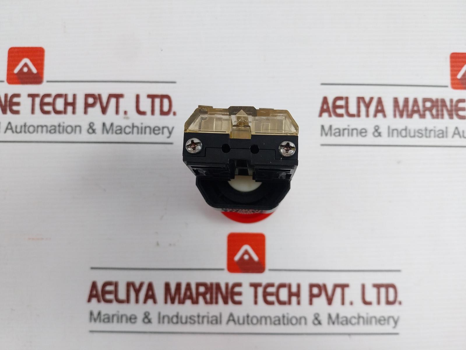 Yoshida Emergency Stop Push Button Switch Part No. Ybn30-m