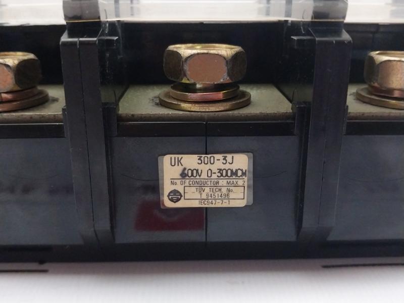 Yoshida Uk300 Din35 Rail/Direct Mounting Terminal Block, 150Mm2