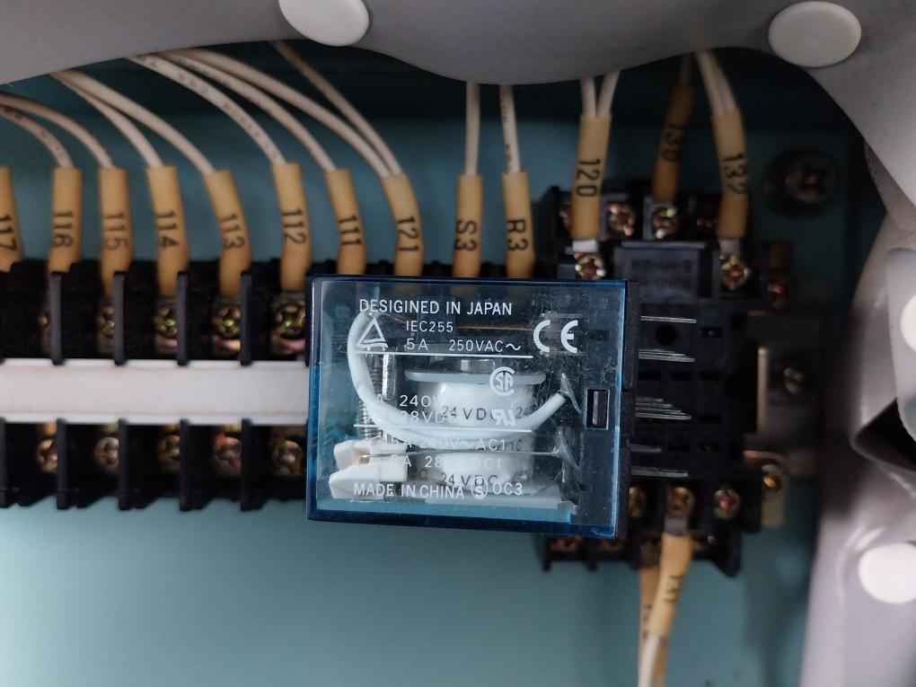 Young Sung Ysnrl34-dl24 Led Light Signal Column 24Vdc 30Va 50-60Hz