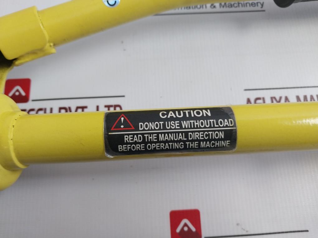 Yq-300A Hydraulic Crimping Tool Set 16-300 Mmsq 13Ton 18Mm