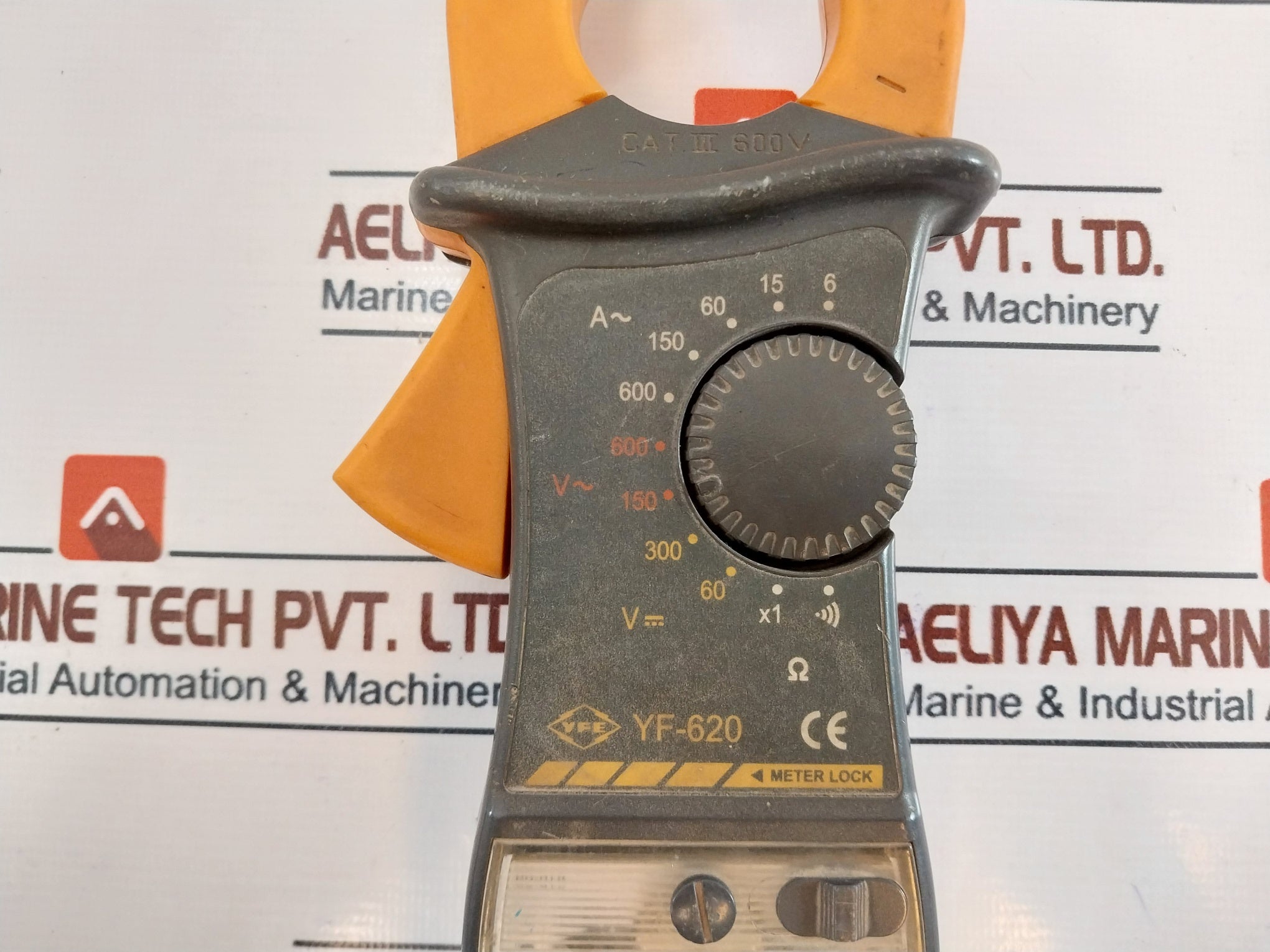 Yu Fong Yf-620 Digital Clamp Meter 600V