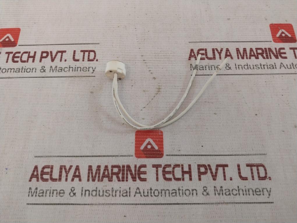 Yuen Tat Electrical St-1077B Recessed Downlight Ip20 50W 12V 250V/100W 100C 480V