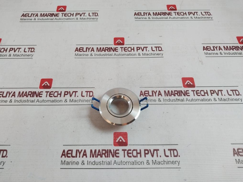 Yuen Tat St-1077B Light Bracket Downlight Holder 12V 50W Ip20