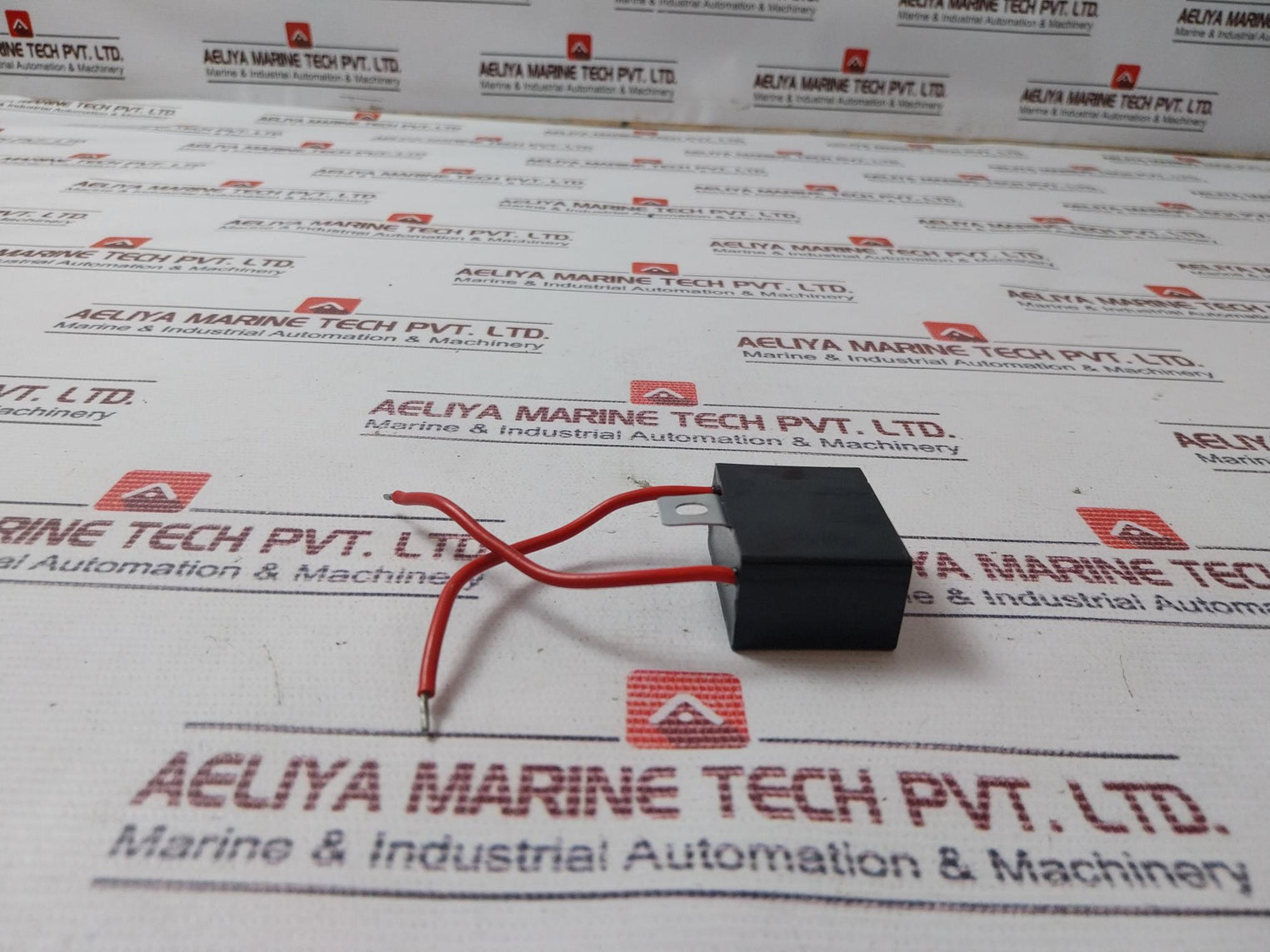 Yuhchang 10µF/J/250Vac Capacitor 50/60Hz