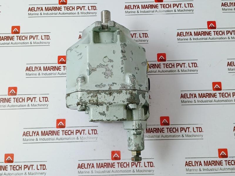 Yuken Ar16-l-r-01-b-k-10106 Piston Pump, 70 Kgf/cm2, 15.8 Cm3