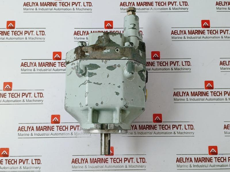 Yuken Ar16-l-r-01-b-k-10106 Piston Pump, 70 Kgf/cm2, 15.8 Cm3