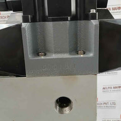Yuken Ase10-4Ce-g200B-b00-3002 Ac Servo Motor B3G-03-10 Dc24V 0-100Hz