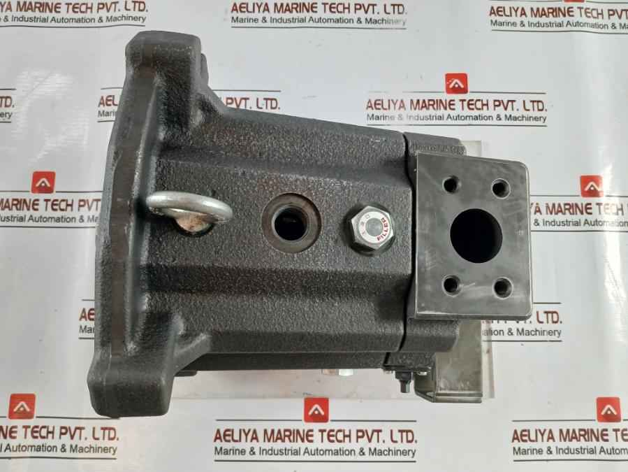Yuken Ase5-4Bz-g130B-b00-4002 Hydraulic Pump 17.5Mpa 2050A
