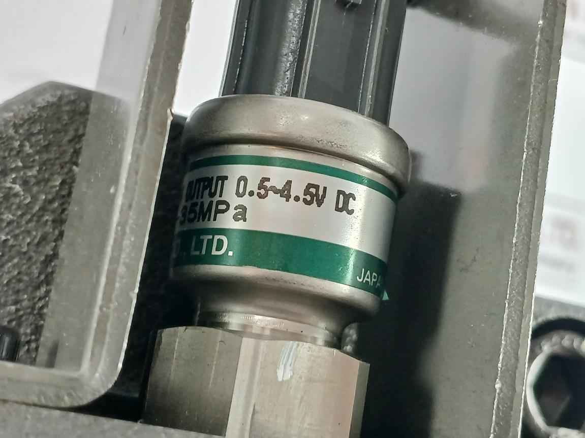 Yuken Ase5-4Bz-g130B-b00-4002 Hydraulic Pump 17.5Mpa 2050A