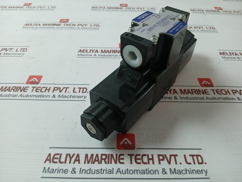 Yuken Dsg-01-3C4-a220-51T Directional Control Valve 106Vn0251B-96