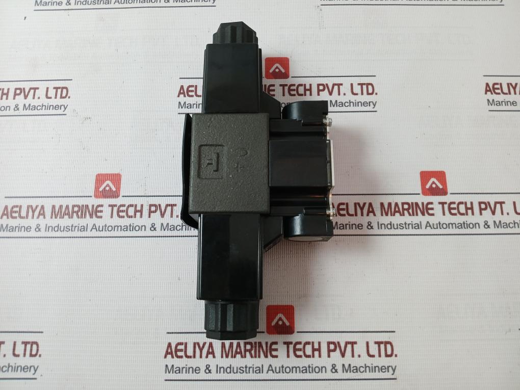 Yuken Dsg-01-3C4-a220-51T Directional Control Valve 106Vn0251B-96