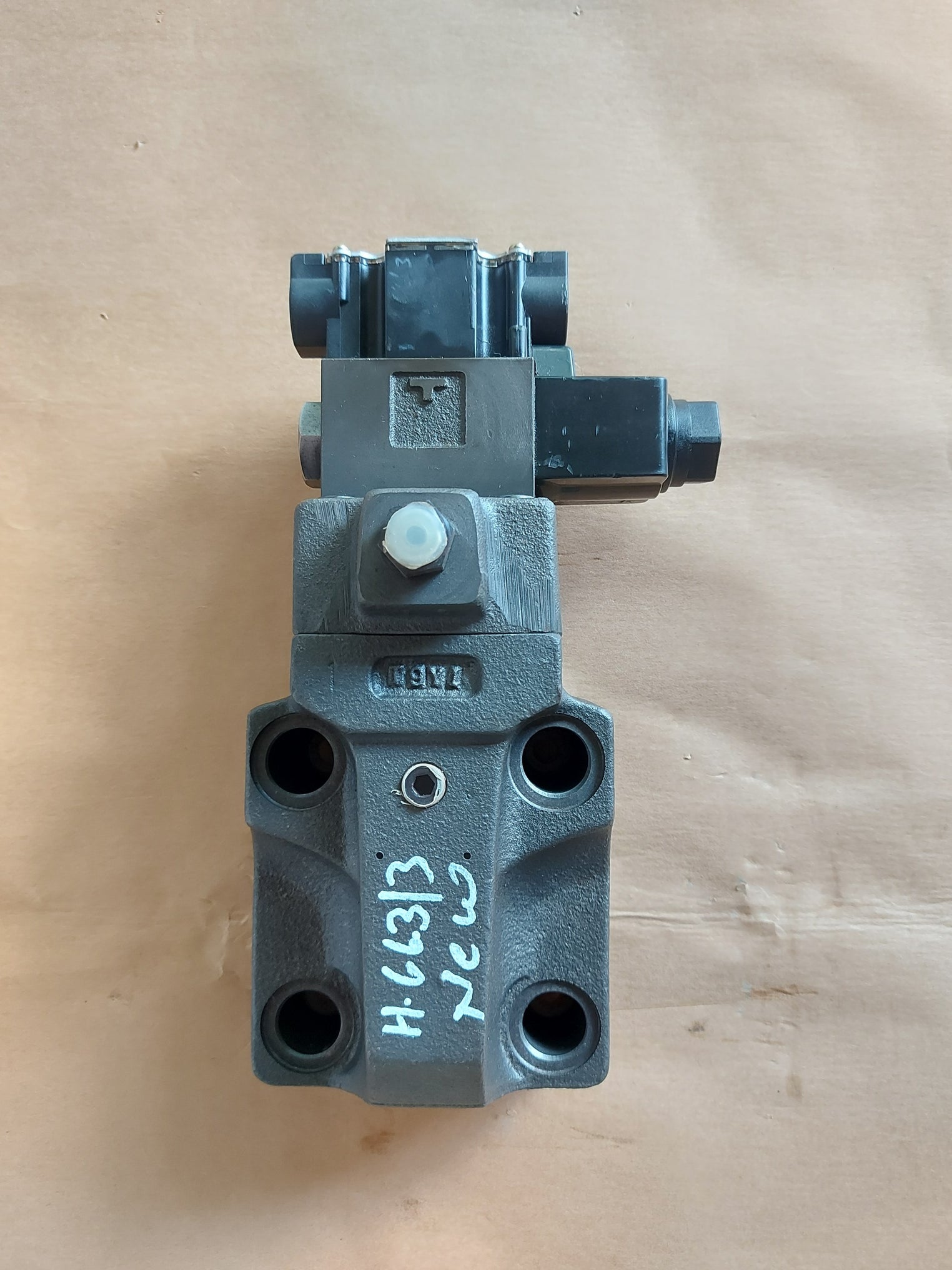 Yuken Kogyo Bsg-10-2B3B-a100-48 Relief Valve G1/2 Vk317882-9