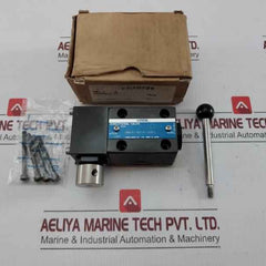 Yuken Kogyo Directional Valve Dmg-01-3D114-1039-l