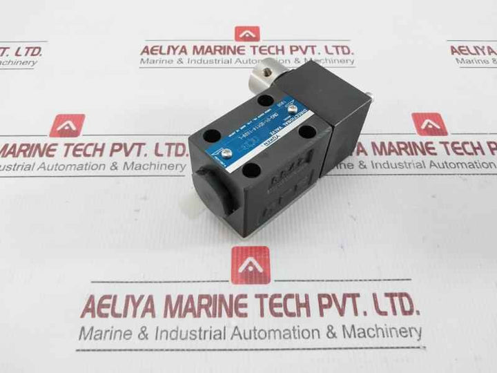 Yuken Kogyo Directional Valve Dmg-01-3D114-1039-l