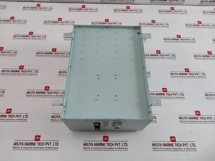 Yuken Kogyo Ispp-100-100-10 Intrinsically Safe Power Pack Ac100V 50/60Hz Dc 12V
