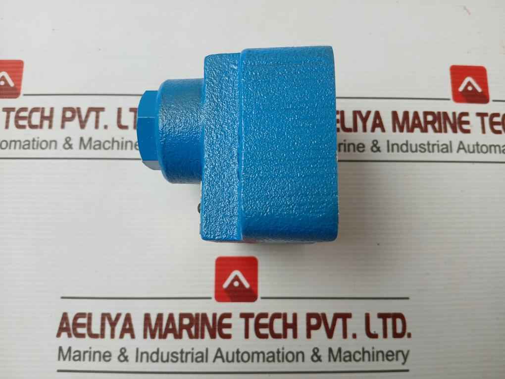 Yuken Right Angle Check Valve Model: Crg-03-04-50