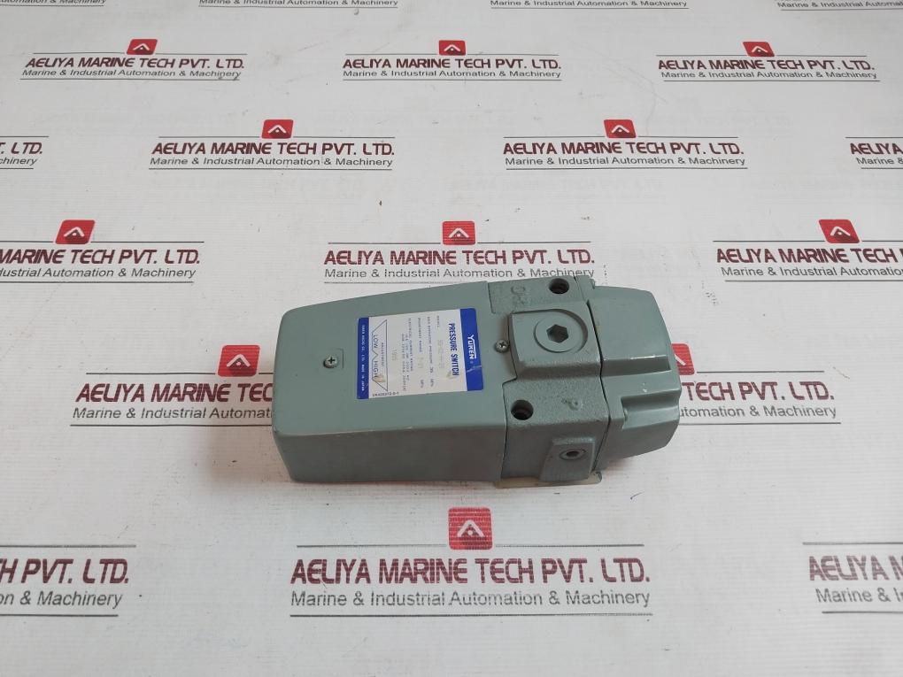 Yuken Sg-02-h-20 Pressure Switch 35Mpa 7-21Mpa 15A 125 Or 250Vac 0.5A 125Vdc