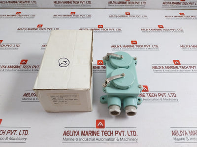 Z-2m-Ac250v-20a-W-T-Socket-In-New-1