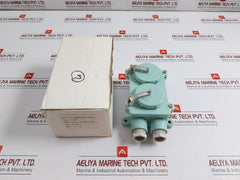 Z-2m-Ac250v-20a-W-T-Socket-In-New-1