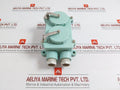 Z-2m-Ac250v-20a-W-T-Socket-In-New-2