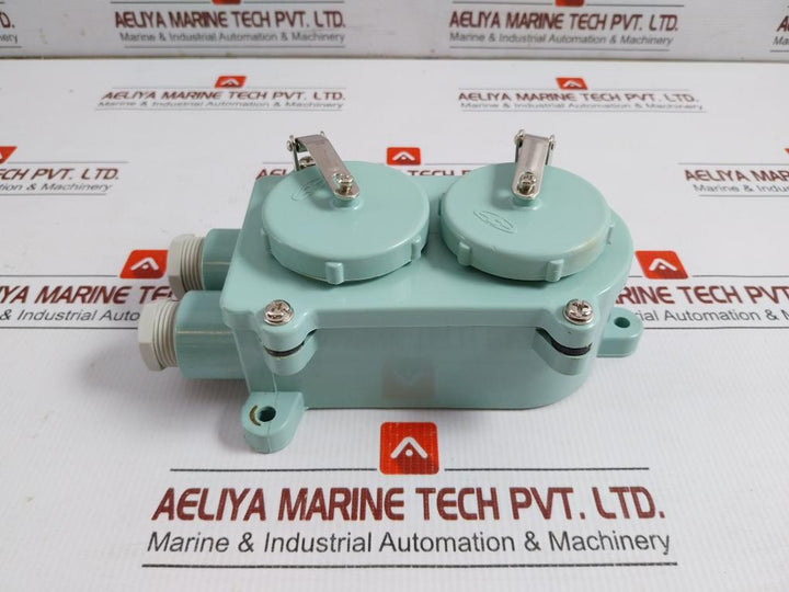 Z-2m-Ac250v-20a-W-T-Socket-In-New-6