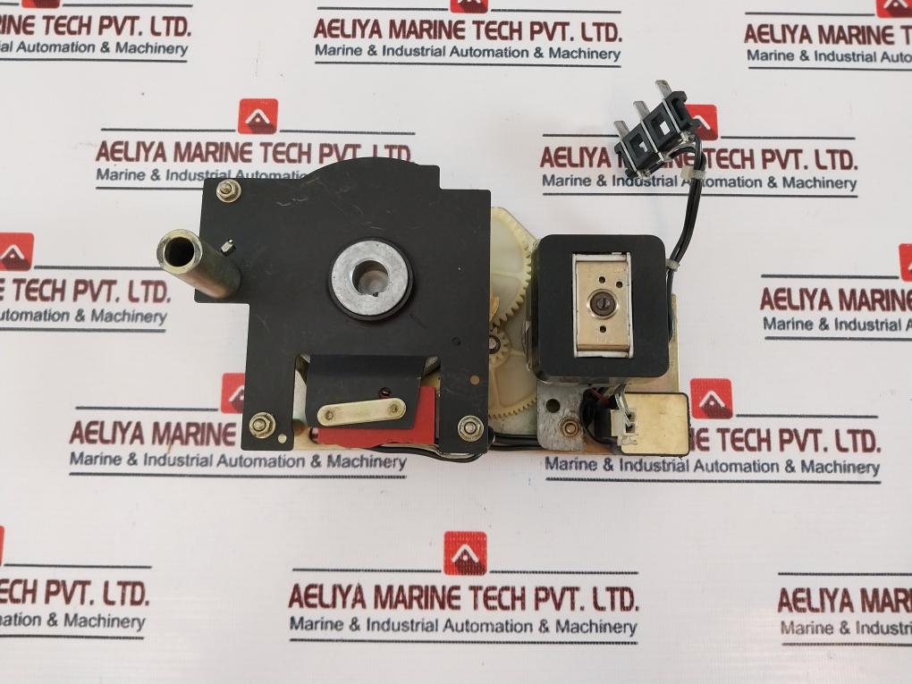 MCH-M 685763 Motor Mechanism Breaker Accessory 200/240Vac 50/60Hz