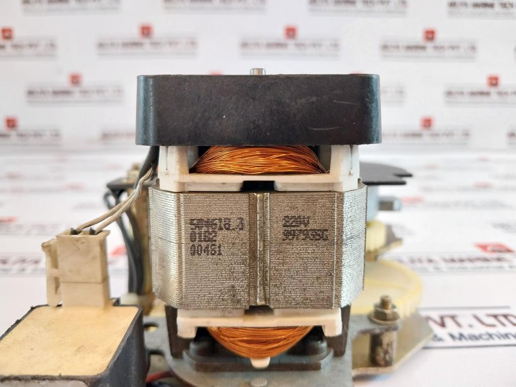 MCH-M 685763 Motor Mechanism Breaker Accessory 200/240Vac 50/60Hz