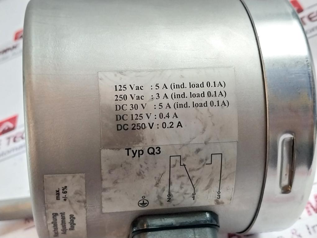 Zeal 131968002 Cl 1.0 Temperature Alarm 0-100°c