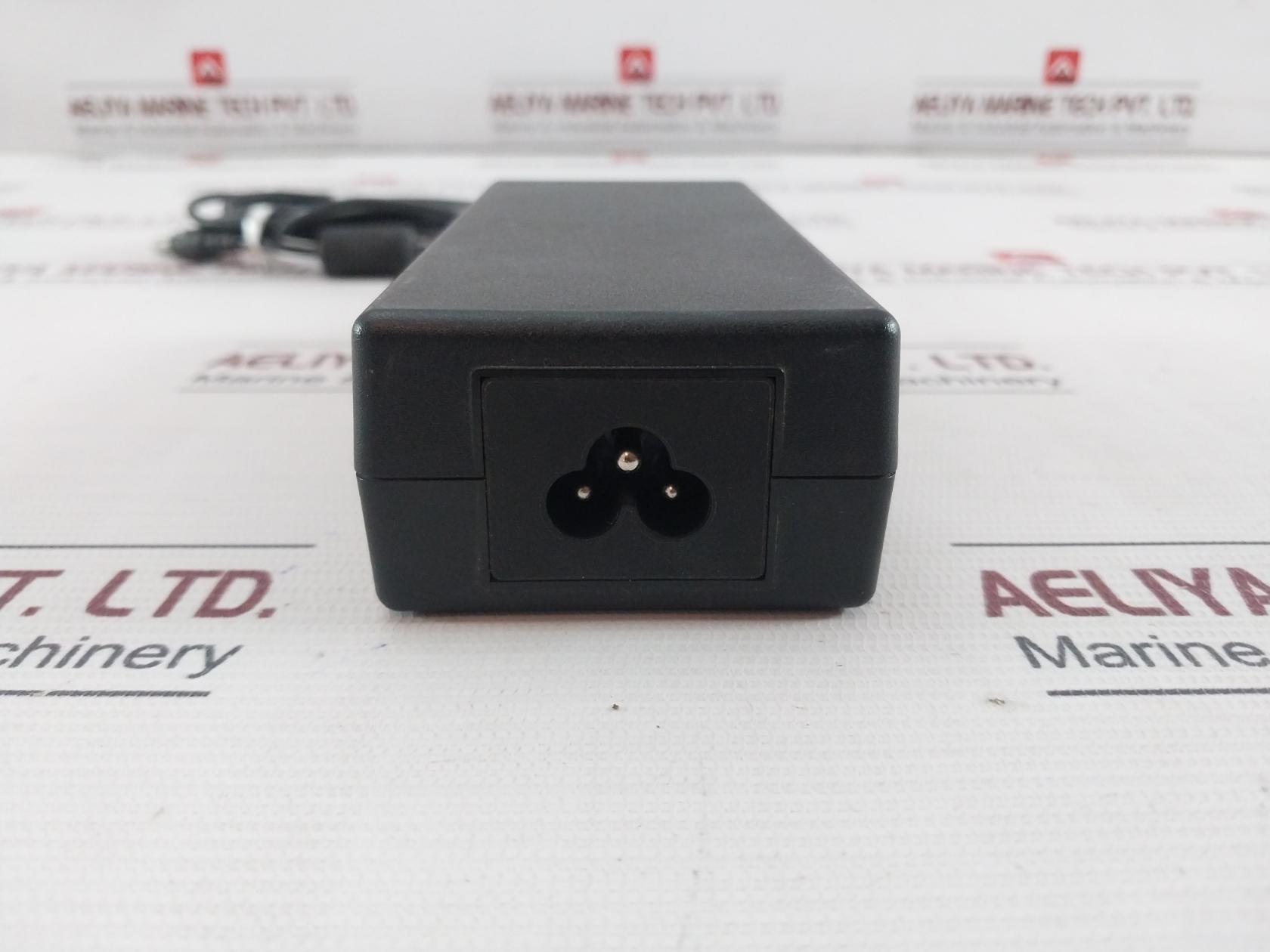 Zebra Fsp060-rpba Ac Power Adapter Charger 100-240Vac 2,0A 50-60Hz