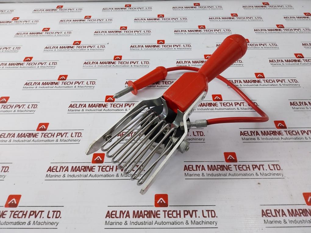 Zeca 207 Battery Tester 0 To 16 6V:0 To 9 +40 Ah/-40 Ah: 0 To 12