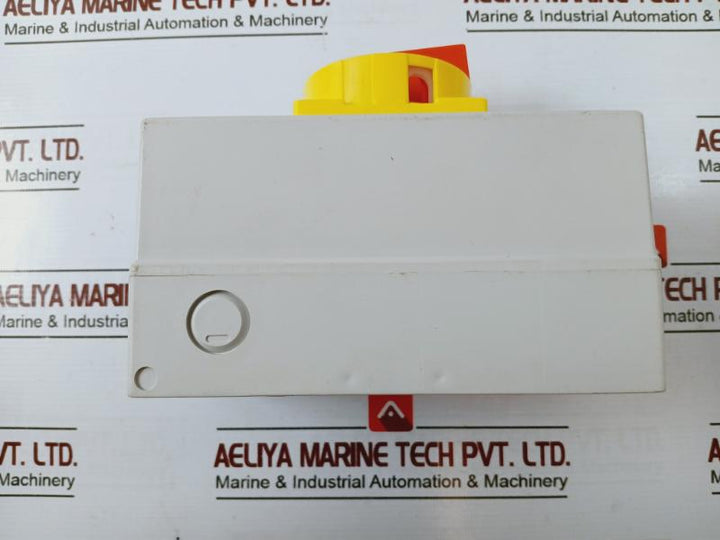 Zhejiang Yaming Ymd11-40D Load Break Universal Power Padlock Isolator Switch