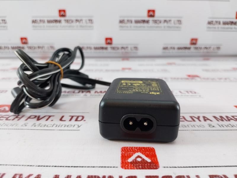 Zip 13-12-896 Adapter Power Charger Ap05z-uv 13-12-896, Ac 110-220v 60hz 15va