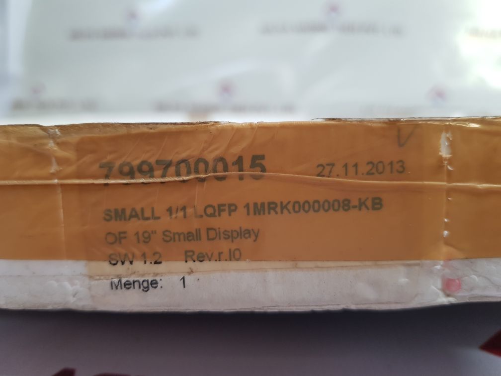 Abb 1MRK000008-KB Display