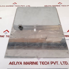 Abb 1MRK000008-PB Display 3/4 Small _Rev. R.B0