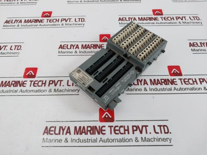 Abb 1Sap212200R0001 Tu515 B0 I/O Terminal Unit 24Vdc