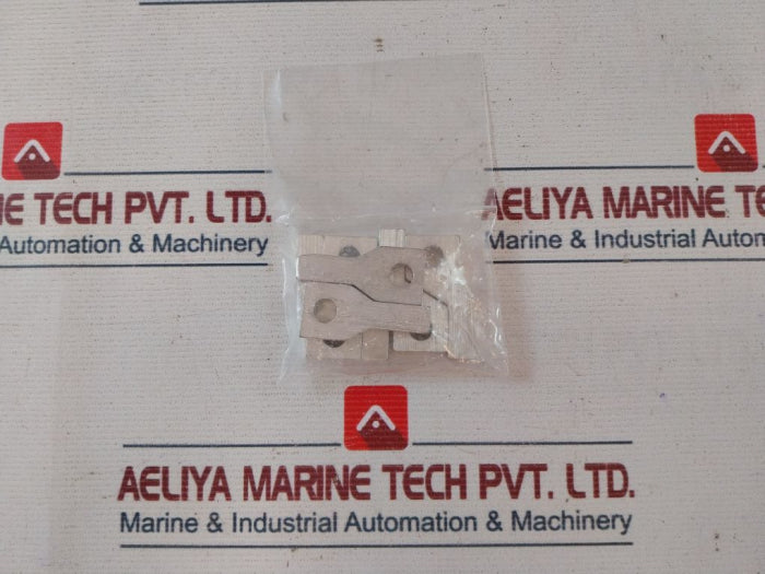 Abb 1Syn450201R0001 Terminal Cover 3-pole