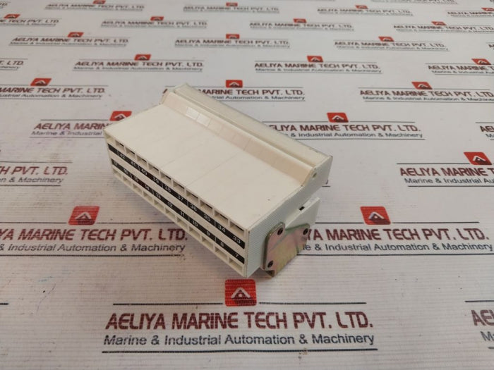 Abb 239265 R 020 Circuit Breaker Sliding Contacts